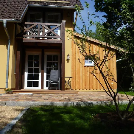 Froschkoenig - Ferienhaus Und Ferienwohnungen 03096 Burg  Exterior photo